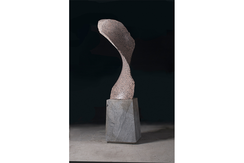 Gary Haven-Smith granite sculpture